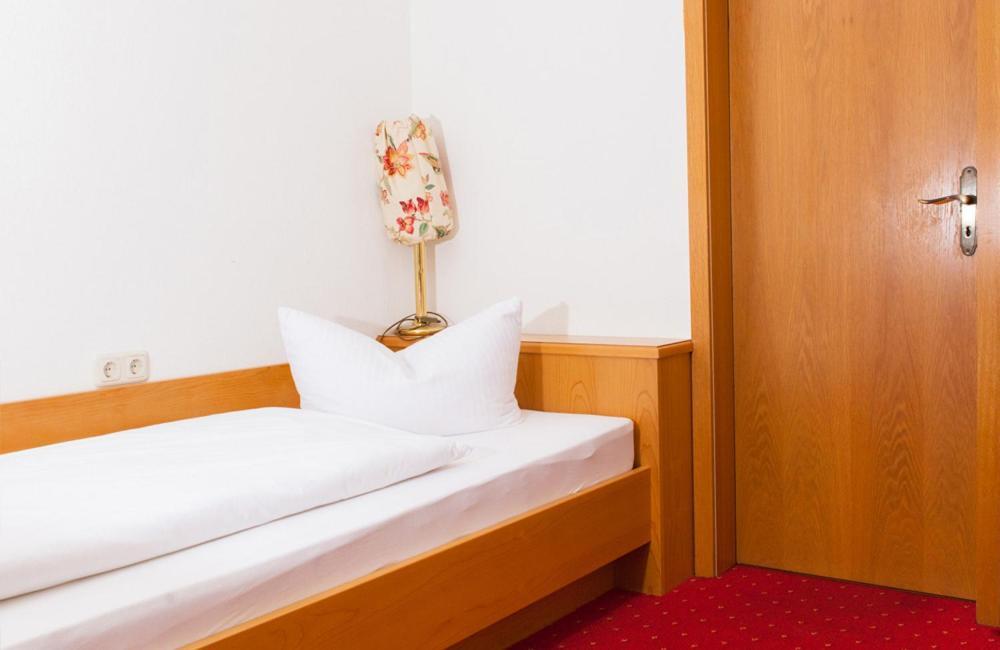 Gasthaus Zur Post Waal Kültér fotó