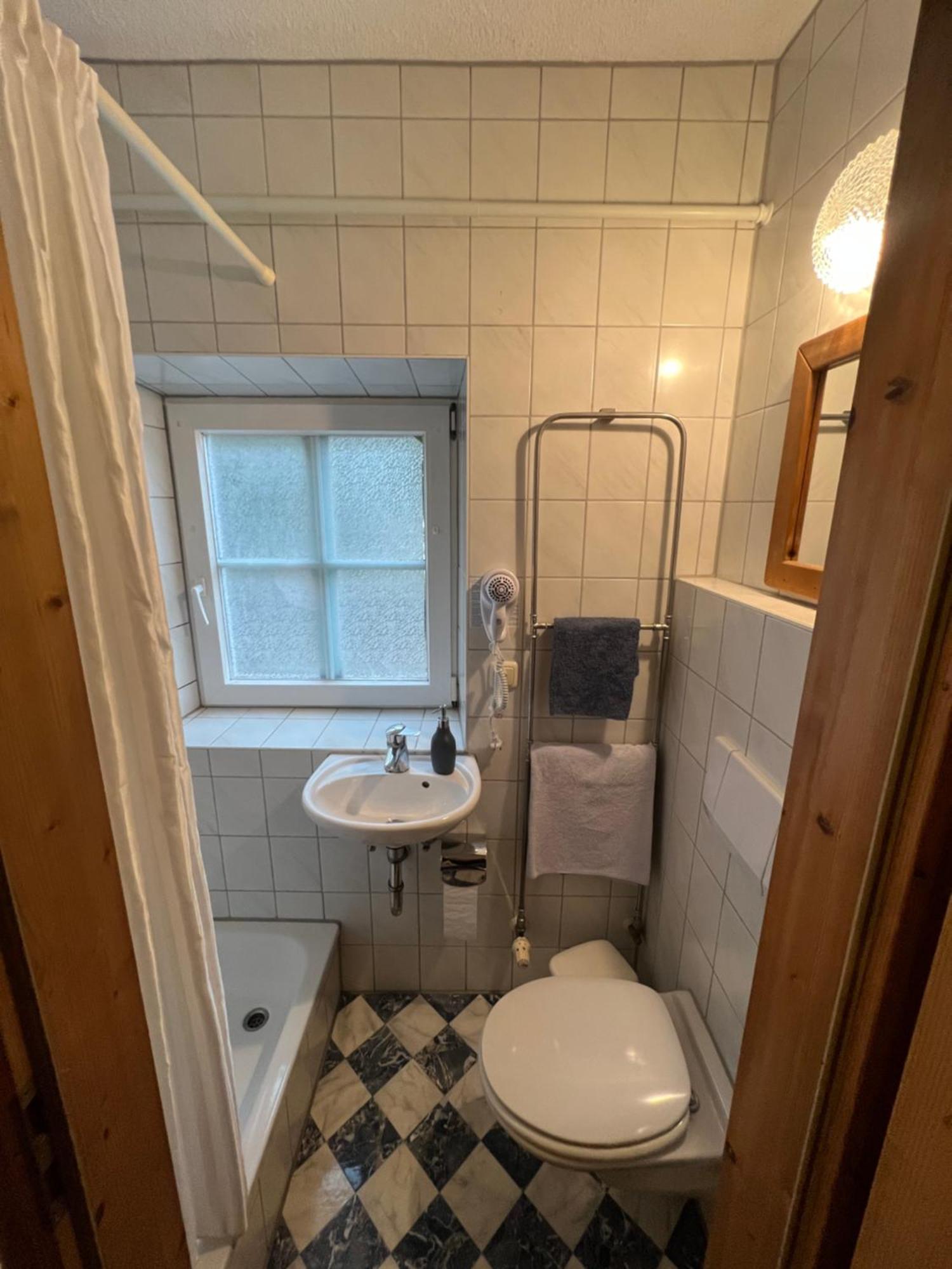 Gasthaus Zur Post Waal Kültér fotó